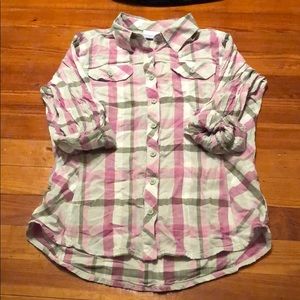 Women’s size medium Columbia button up shirt